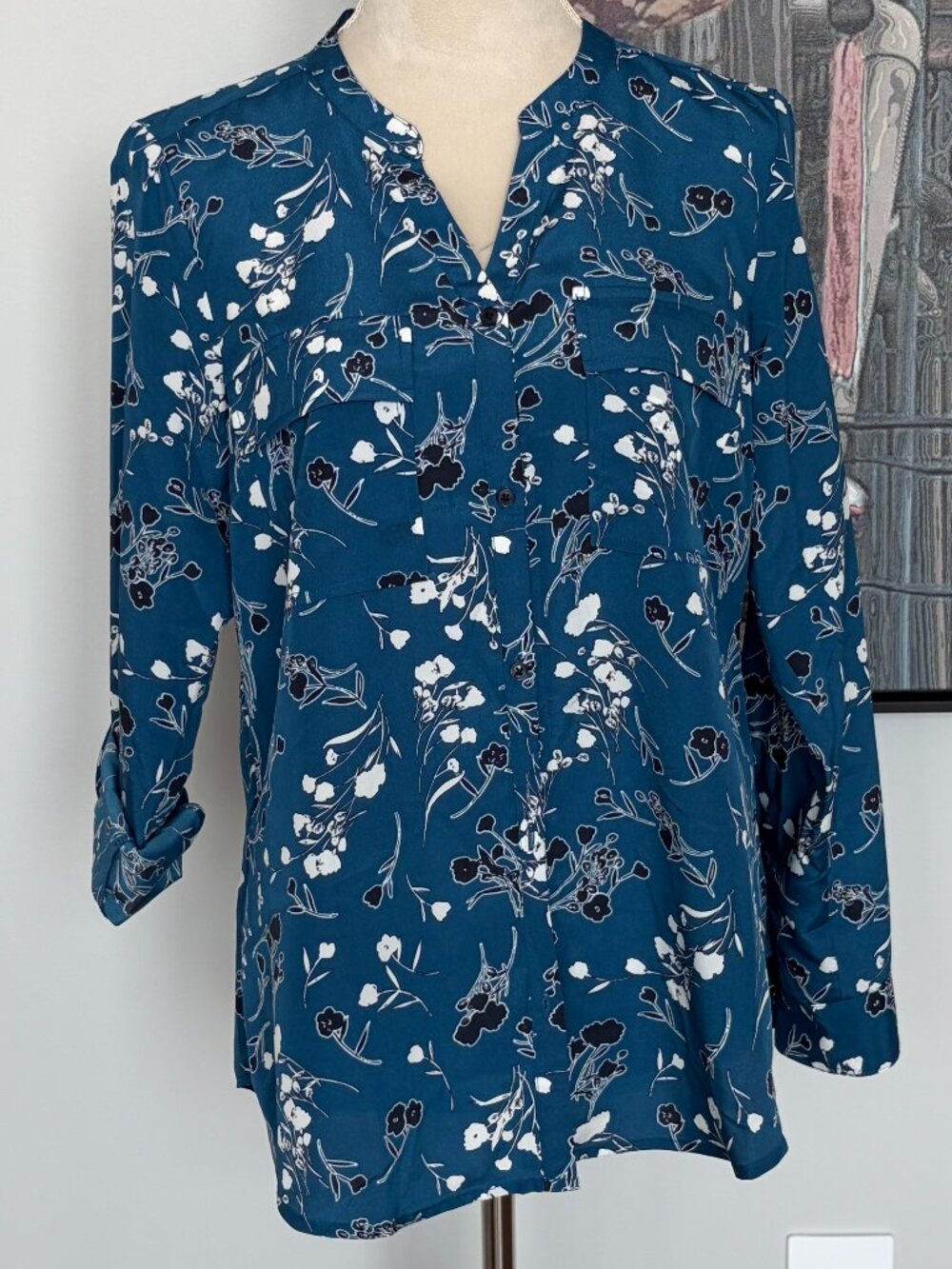NWOT Jones New York Blue Botanical Print Top M